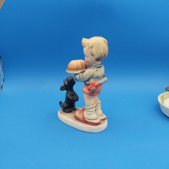 ❤️TM2 Full Bee Begging His Share Hummel Goebel #9 - Picture 3 of 7